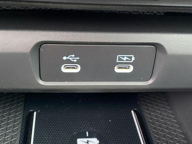 Photo of 2025 Crystal Black Pearl Honda Accord Hybrid
