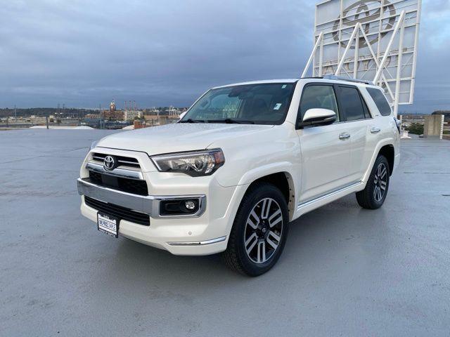 Photo of 2021 Blizzard Pearl Toyota 4Runner