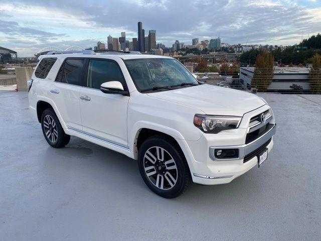 Photo of 2021 Blizzard Pearl Toyota 4Runner