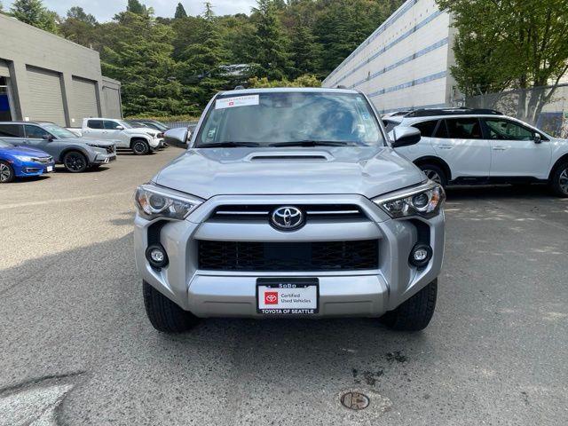 Photo of 2024 Classic Silver Metallic Toyota 4Runner