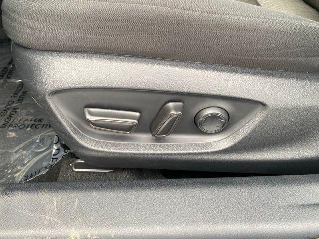 Photo of 2024 Midnight Black Metallic Toyota Camry