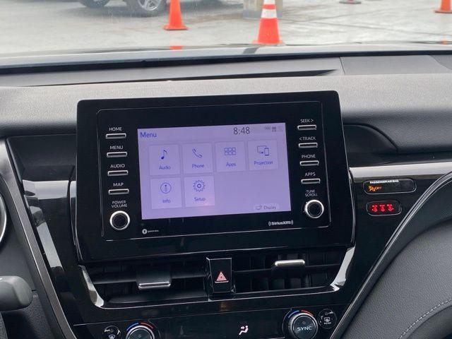 Photo of 2024 Midnight Black Metallic Toyota Camry