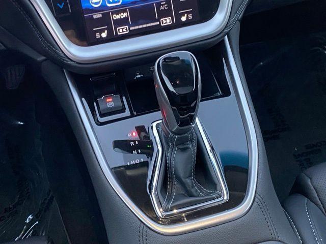 Photo of 2022 Crystal White Pearl Subaru Outback