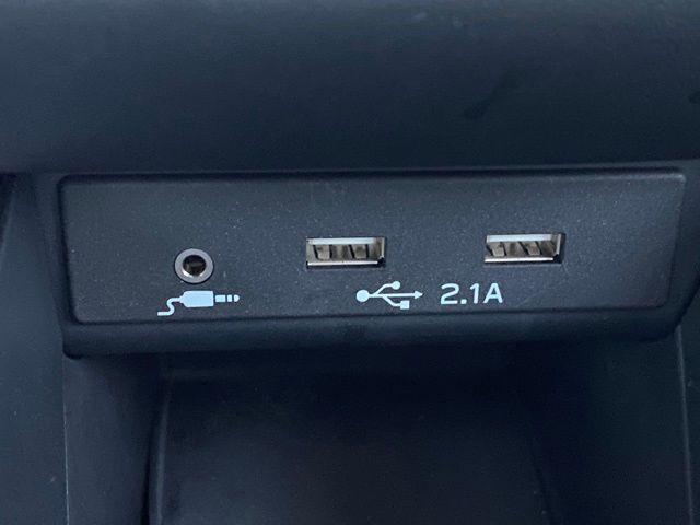 Photo of 2022 Crystal White Pearl Subaru Outback