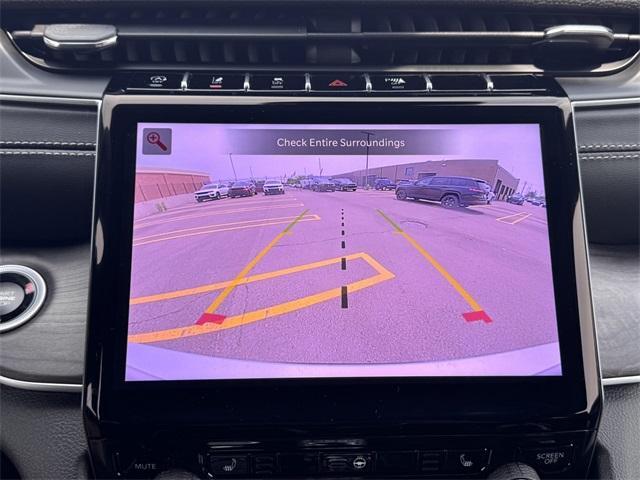 Photo of 2025 Silver Zynith Jeep Grand Cherokee L