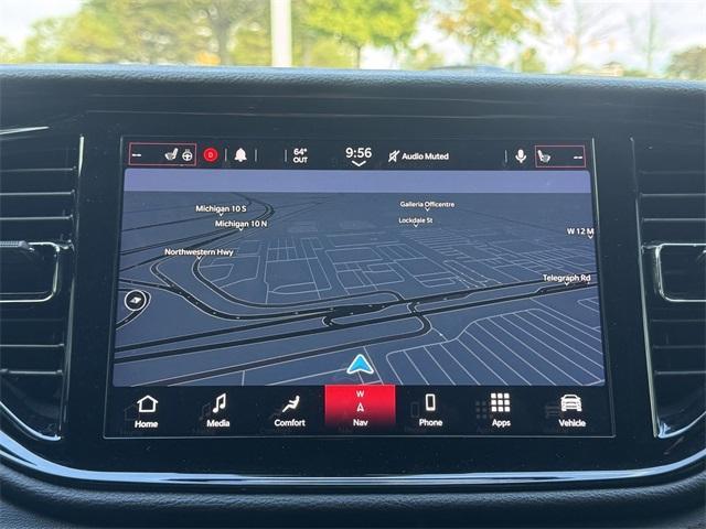 Photo of 2022 DB Black Crystal Clearcoat Dodge Durango