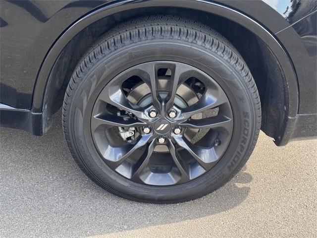 Photo of 2022 DB Black Crystal Clearcoat Dodge Durango