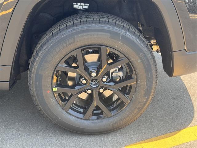 Photo of 2025 Diamond Black Jeep Grand Cherokee