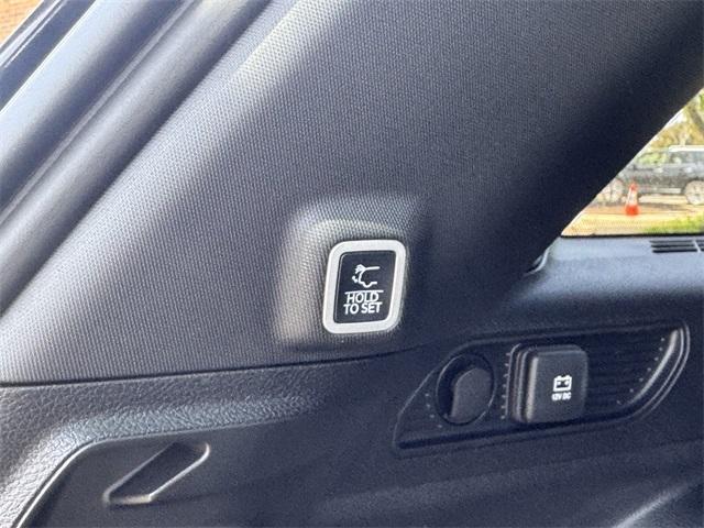 Photo of 2025 Diamond Black Jeep Grand Cherokee