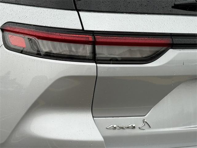 Photo of 2024 Silver Zynith Jeep Grand Cherokee