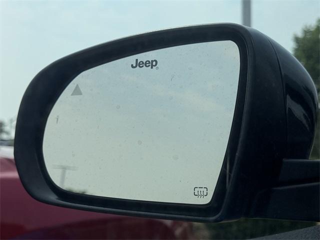 Photo of 2025 Hydro Blue Pearlcoat Jeep Compass