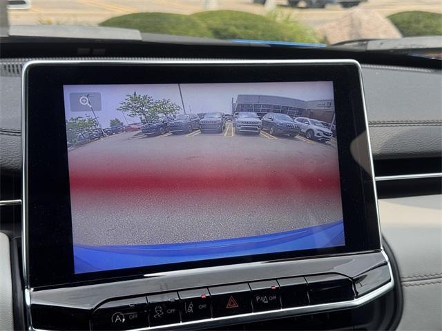 Photo of 2025 Hydro Blue Pearlcoat Jeep Compass