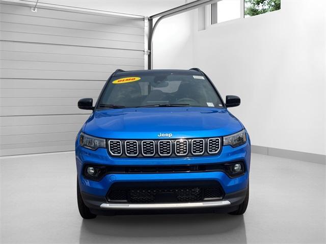 Photo of 2025 Hydro Blue Pearlcoat Jeep Compass