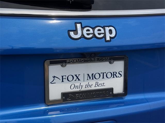 Photo of 2025 Hydro Blue Pearlcoat Jeep Compass