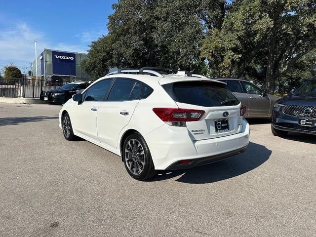 Photo of 2020 Crystal White Silica Subaru Impreza