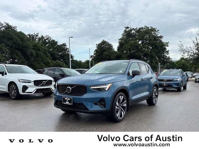 2024 Volvo XC40