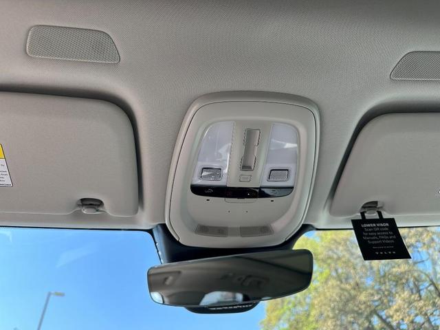 Photo of 2025 Vapour Gray Volvo XC60