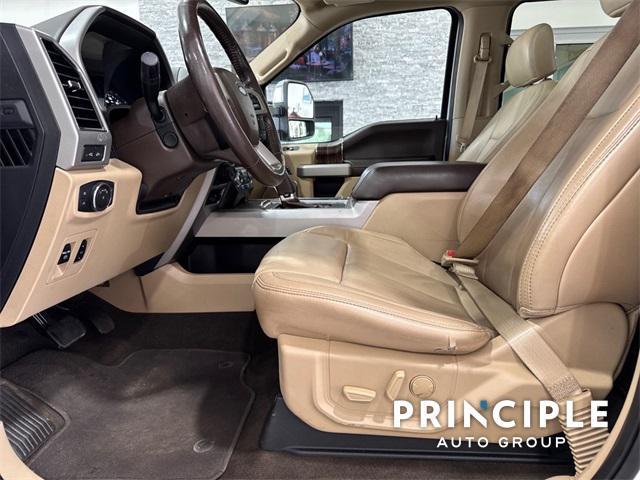 Photo of 2019 White Platinum Ford F-150