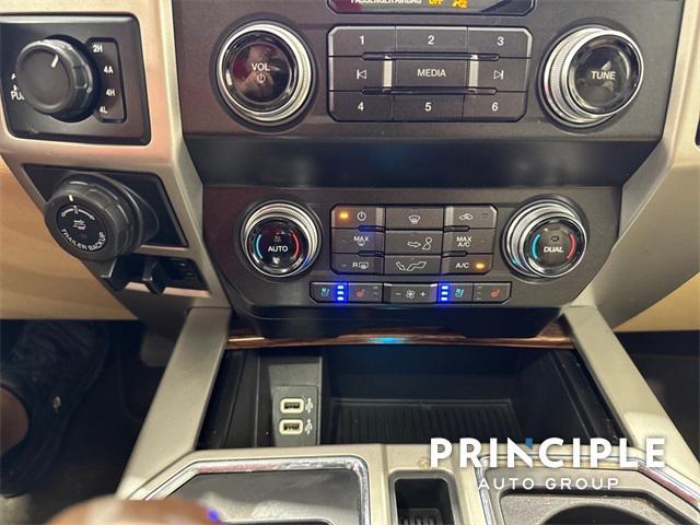 Photo of 2019 White Platinum Ford F-150