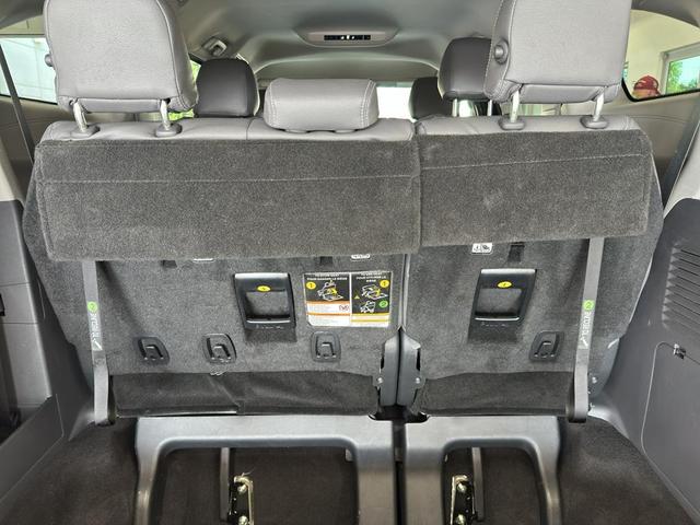 Photo of 2022 Midnight Black Metallic Toyota Sienna