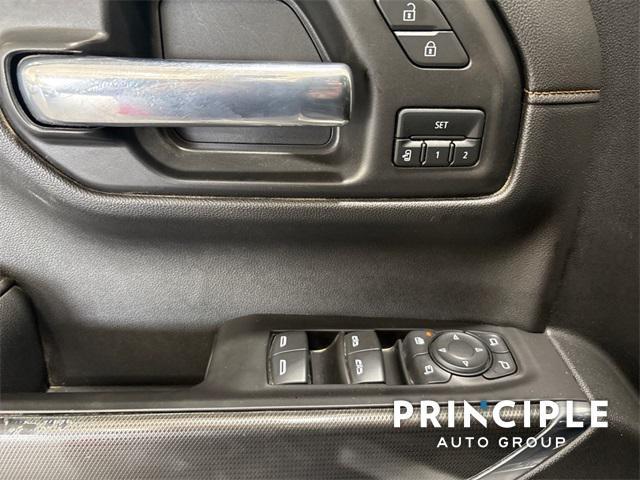 Photo of 2021 Summit White GMC Sierra 1500