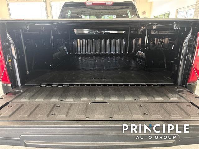 Photo of 2024 Black Chevrolet Silverado 1500