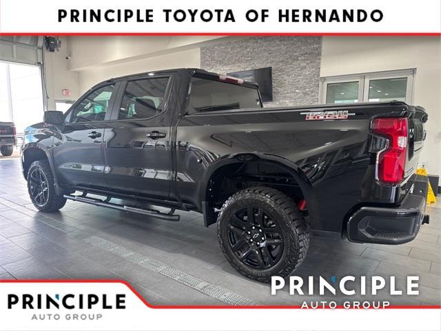 Photo of 2024 Black Chevrolet Silverado 1500