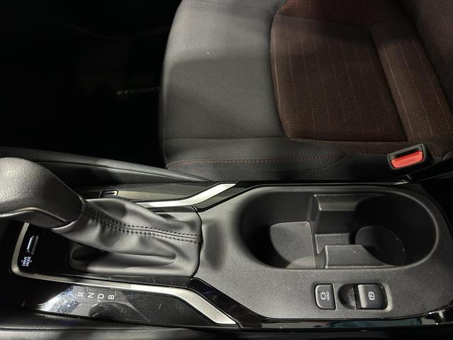 Photo of 2024 Ruby Flare Pearl Toyota Corolla Hybrid