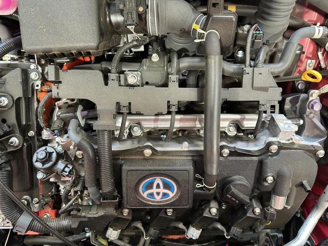 Photo of 2024 Ruby Flare Pearl Toyota Corolla Hybrid