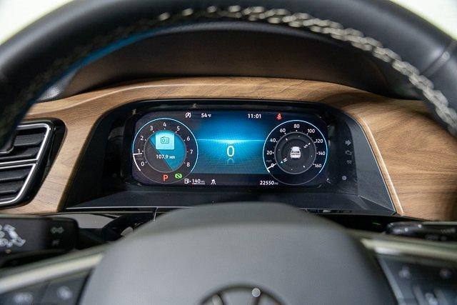 Photo of 2024 Deep Black Pearl Effect Volkswagen Atlas