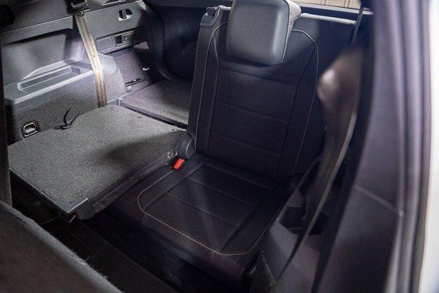 Photo of 2021 Pure White Volkswagen Tiguan