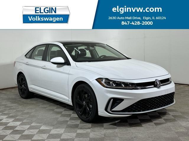 Photo of 2025 Opal White Pearl Effect Volkswagen Jetta