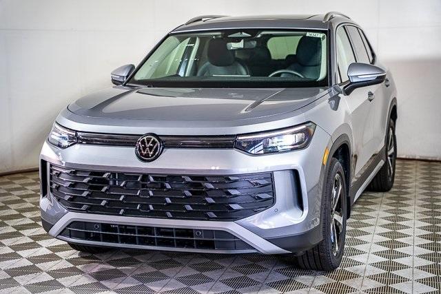 Photo of 2025 Pyrite Silver Metallic Volkswagen Tiguan