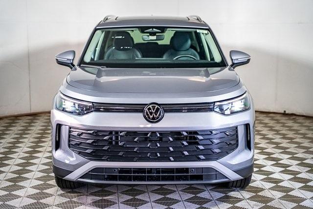 Photo of 2025 Pyrite Silver Metallic Volkswagen Tiguan