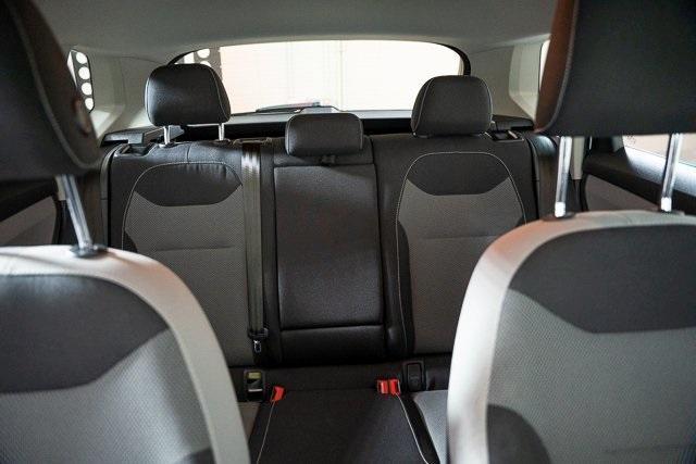 Photo of 2022 Pure White Volkswagen Taos