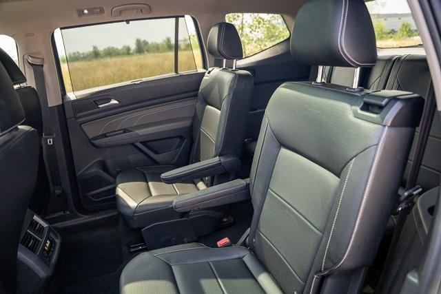 Photo of 2022 Platinum Gray Metallic Volkswagen Atlas