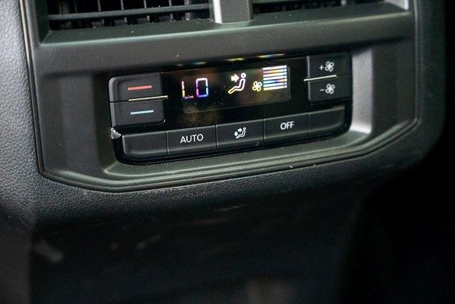 Photo of 2022 Platinum Gray Metallic Volkswagen Atlas