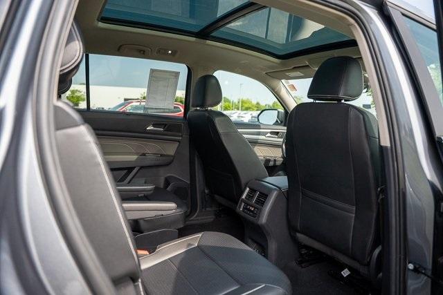 Photo of 2022 Platinum Gray Metallic Volkswagen Atlas