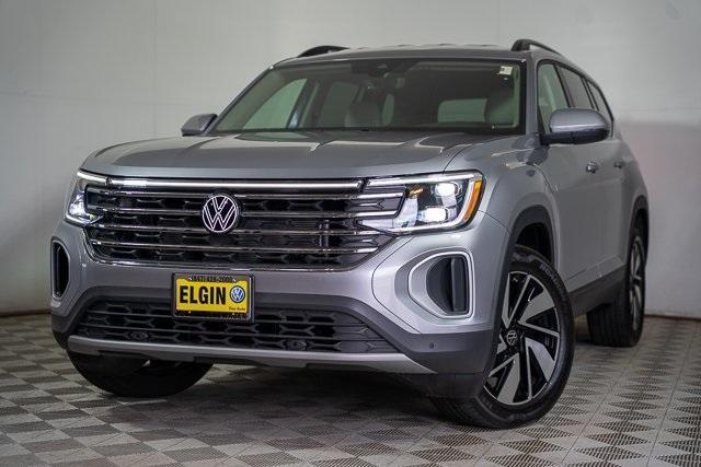 Photo of 2024 Silver Bird Metallic Volkswagen Atlas