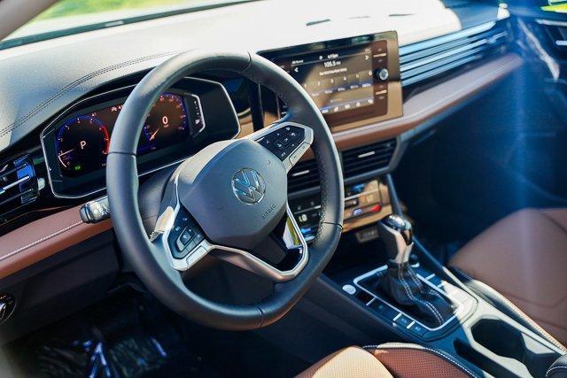 Photo of 2025 Pyrite Silver Metallic Volkswagen Jetta