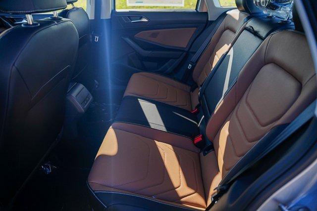 Photo of 2025 Pyrite Silver Metallic Volkswagen Jetta