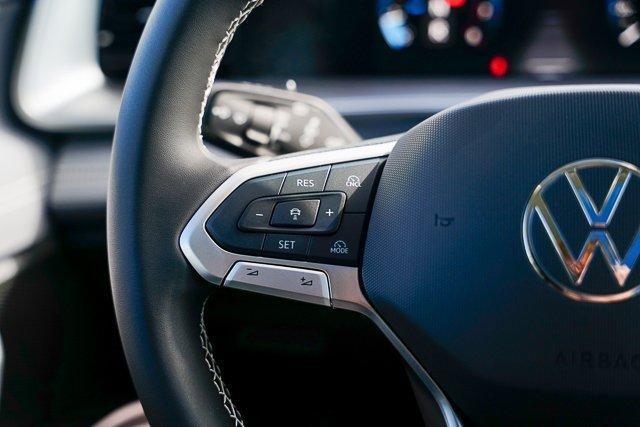Photo of 2025 Pure White Volkswagen Tiguan