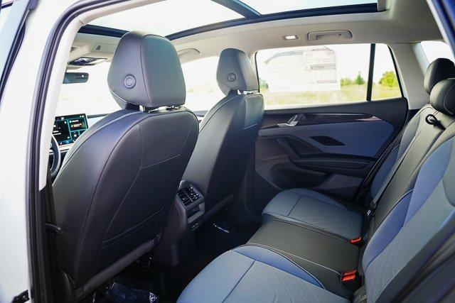 Photo of 2025 Pure White Volkswagen Tiguan
