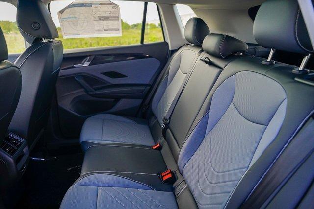 Photo of 2025 Pure White Volkswagen Tiguan
