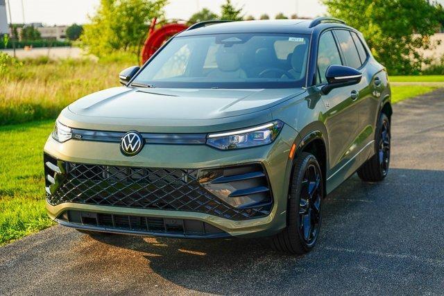 Photo of 2025 Avocado Green  W/Black Roof Volkswagen Tiguan