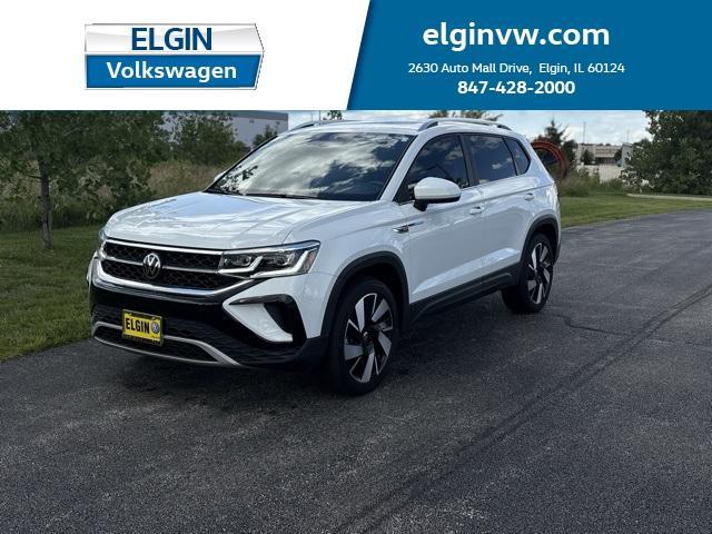 Photo of 2024 Pure White Volkswagen Taos