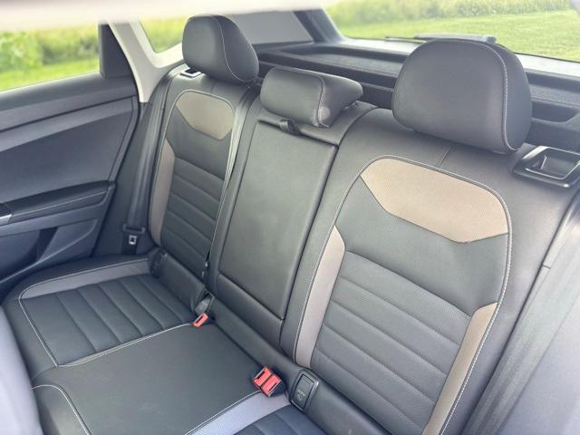 Photo of 2024 Pure White Volkswagen Taos
