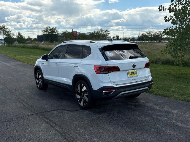 Photo of 2024 Pure White Volkswagen Taos