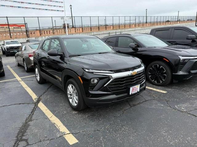 Photo of 2024 Mosaic Black Metallic Chevrolet Trailblazer