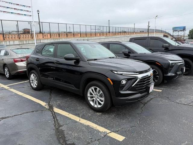 Photo of 2024 Mosaic Black Metallic Chevrolet Trailblazer